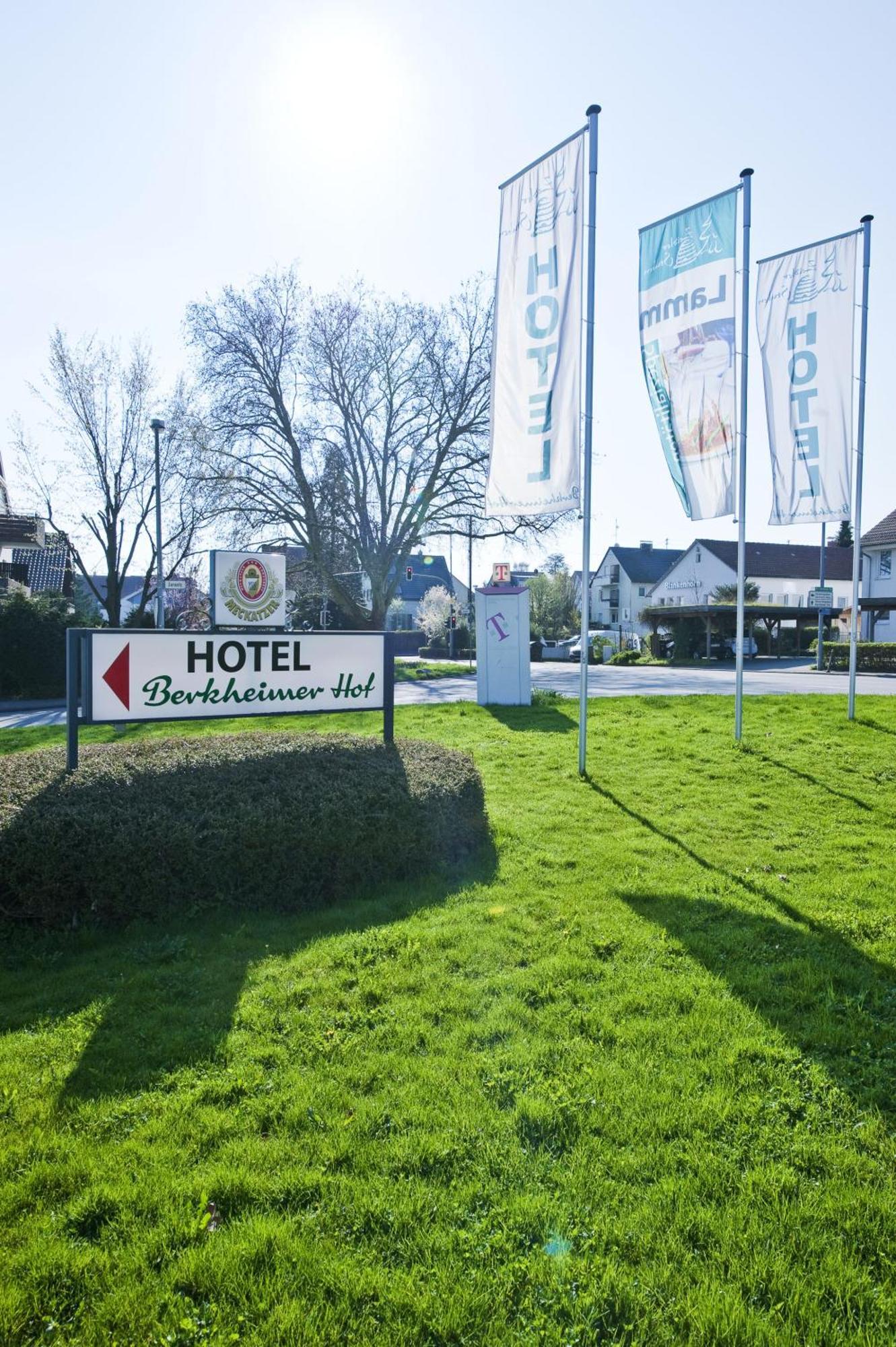 Hotel Berkheimer Hof Эсслинген Экстерьер фото